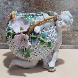 Antique Porcelain Schneeballen Snowball Vase Bowl Cherub Figure